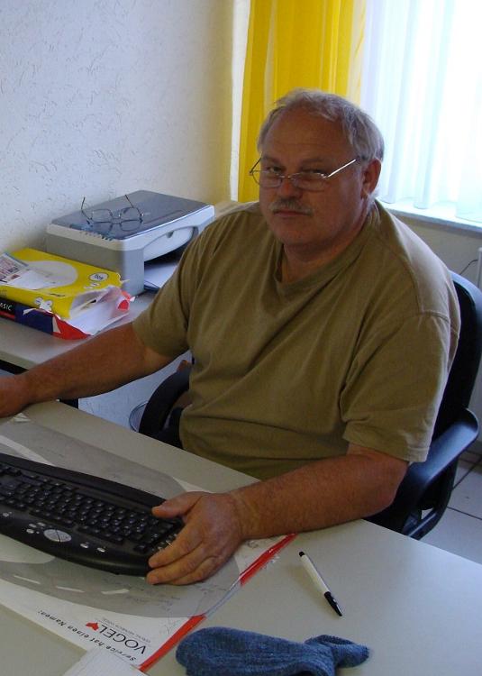 DSC000172008