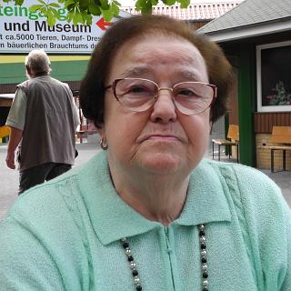 ImJuli2011 100