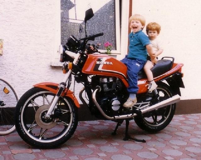 HondaCB450NmitKinder fw