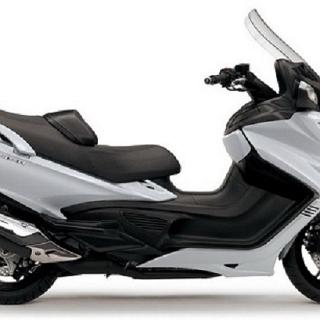 Suzuki-Burgman-650-13 fw